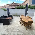 Apartament Familiale Climatisee, Proche & Lacs *