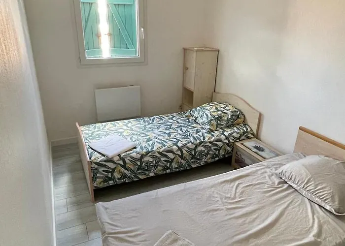 Familiale Climatisee, Proche & Lacs Apartment *